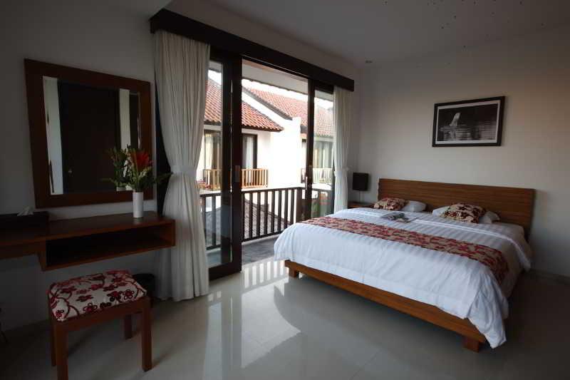Seminyak Townhouse Aparthotel Ngoại thất bức ảnh
