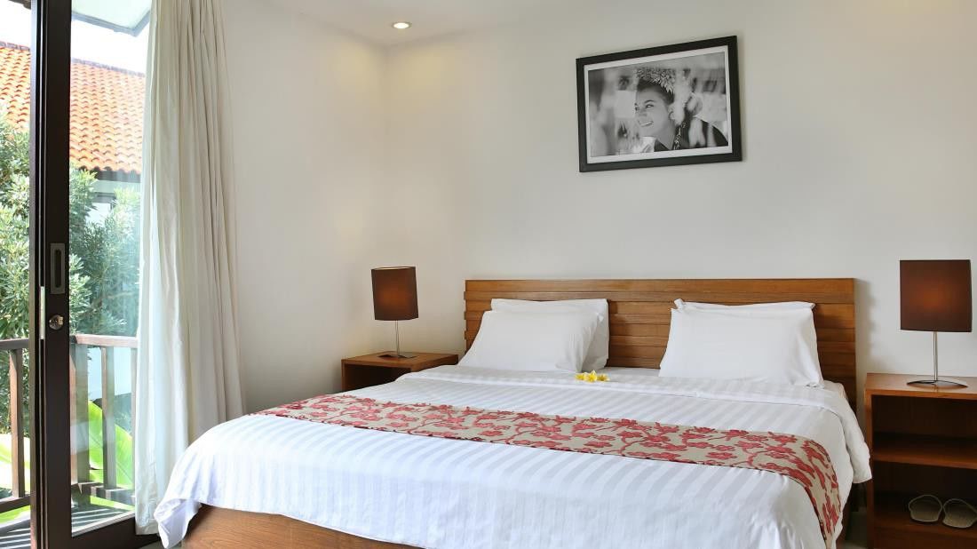 Seminyak Townhouse Aparthotel Ngoại thất bức ảnh
