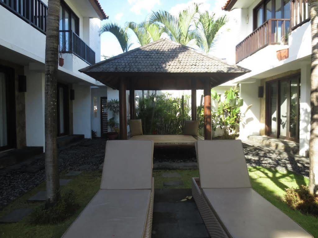 Seminyak Townhouse Aparthotel Ngoại thất bức ảnh