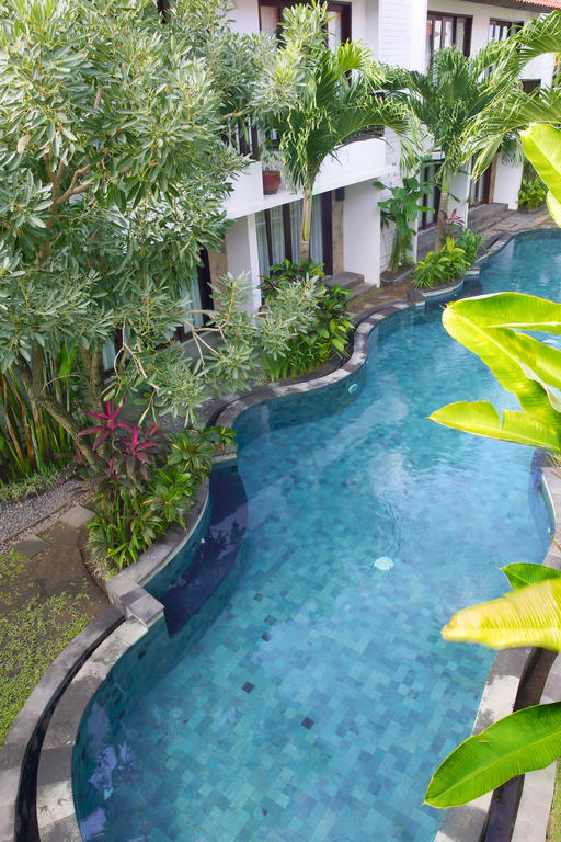 Seminyak Townhouse Aparthotel Ngoại thất bức ảnh
